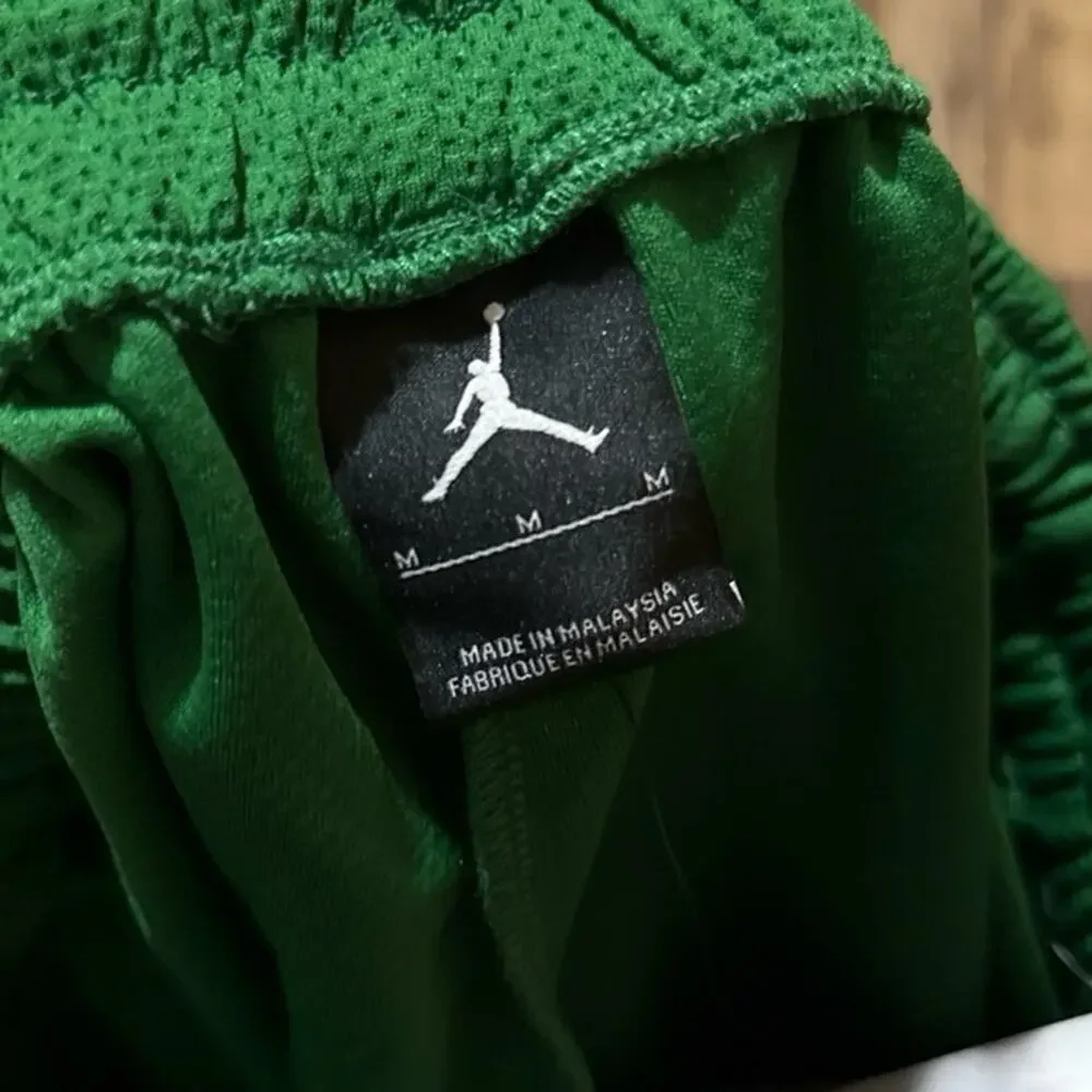 2010 Air Jordan Green Mesh Vintage Baggy Basketball 416212-301 Shiny Shorts